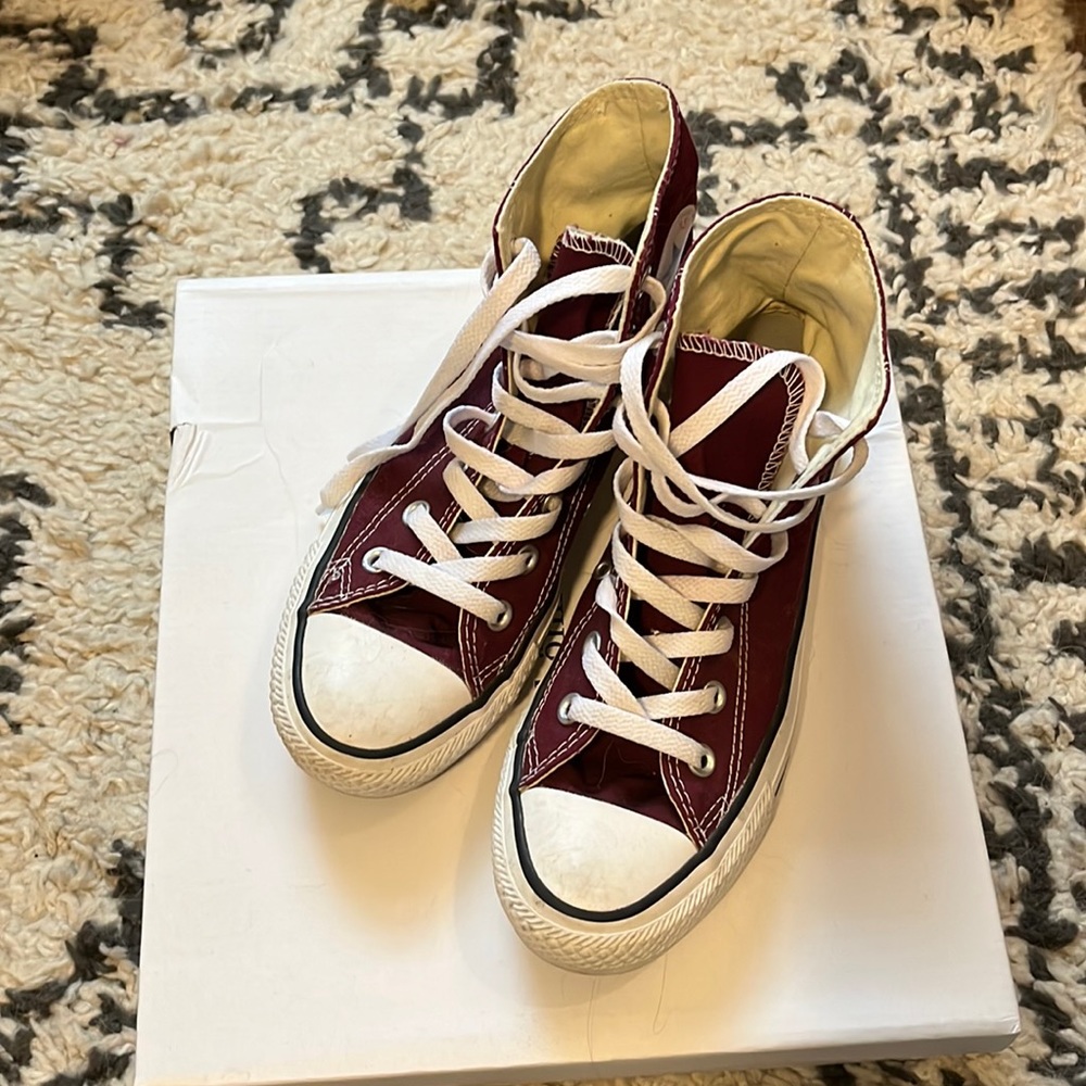Women’s Converse Chuck Taylor’s